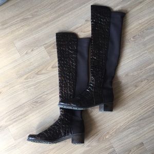 Stuart Weitzman Embossed Reserve Boots 8.5